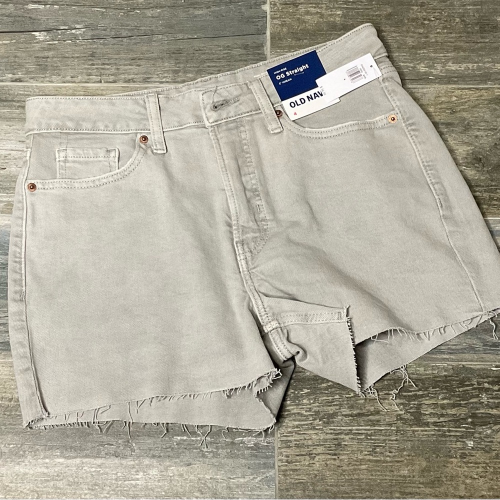 Women’s Old Navy shorts